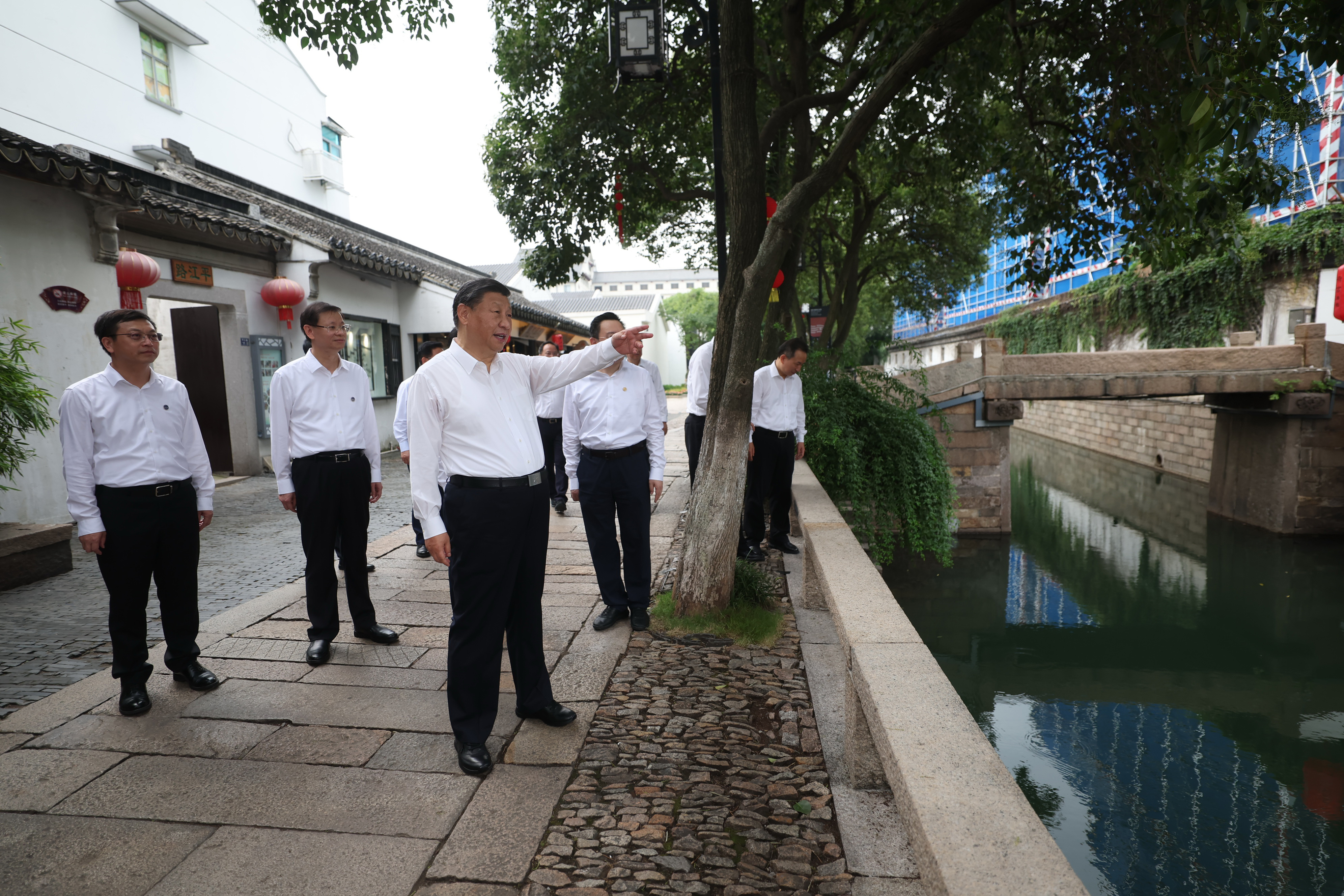 2023年7月6日，習(xí)近平在蘇州平江歷史文化街區(qū)考察。