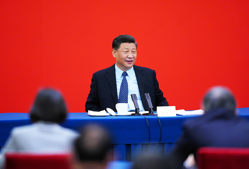 2020年5月23日，習近平總書記看望參加全國政協(xié)十三屆三次會議的經濟界委員，并參加聯(lián)組會，聽取意見和建議。